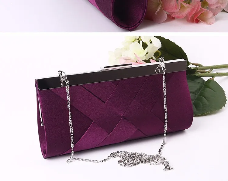 3245079230_2047651033